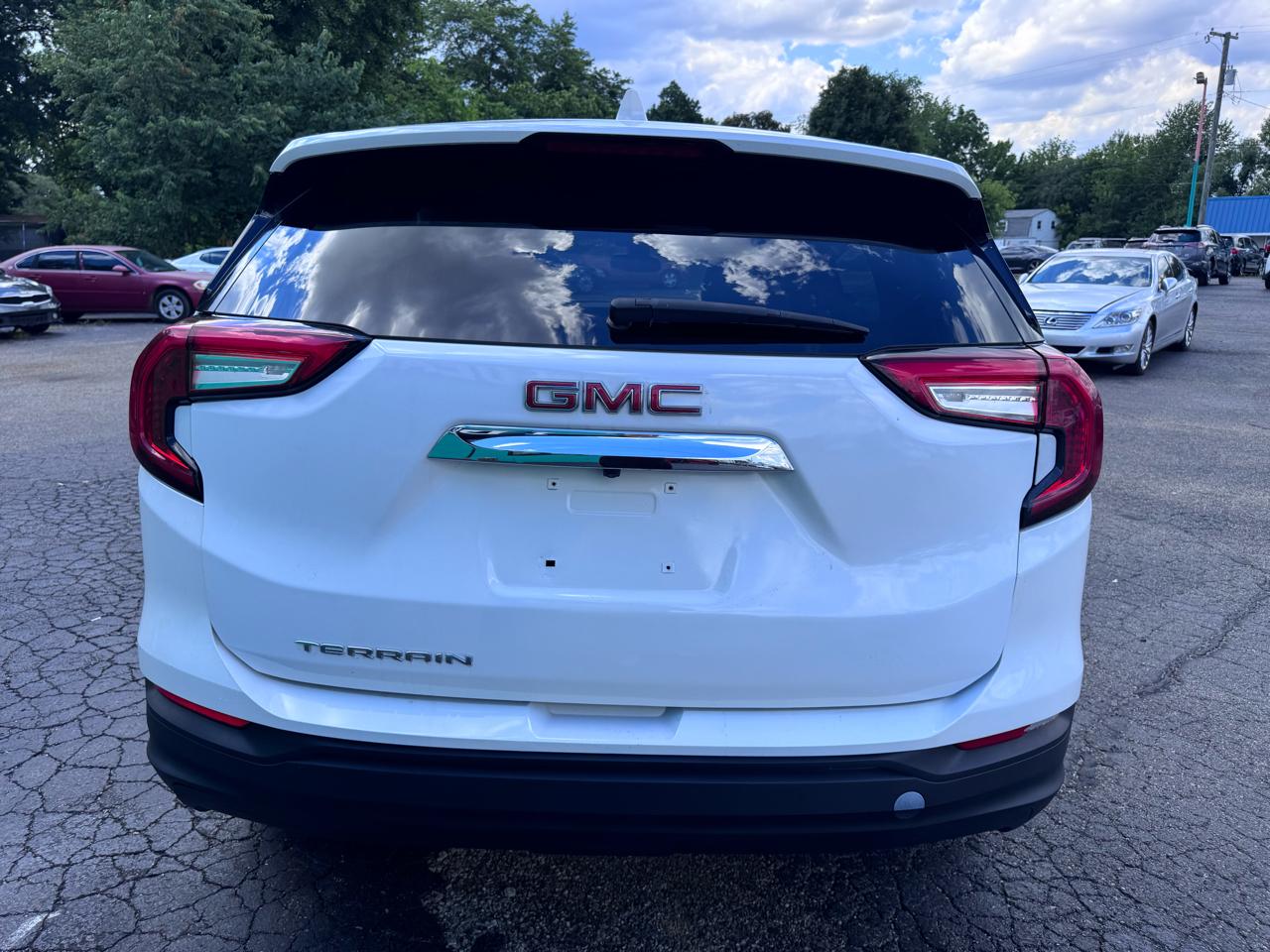 GMC Terrain FWD 4dr SLE 2024