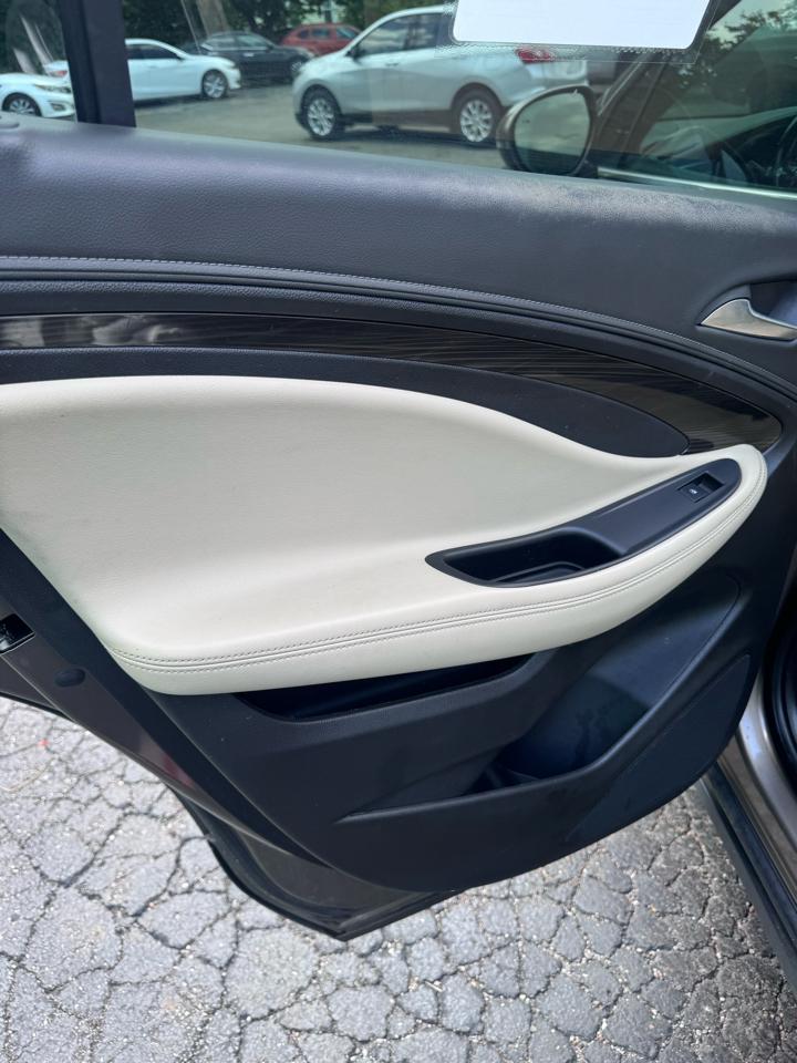Buick Envision AWD 4dr Premium 2019