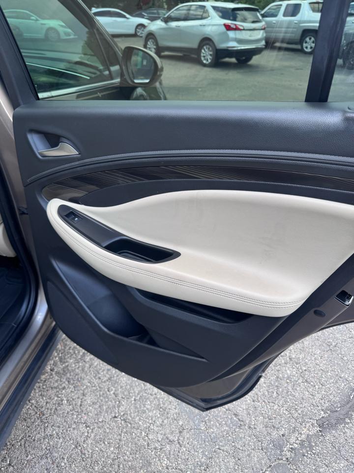 Buick Envision AWD 4dr Premium 2019