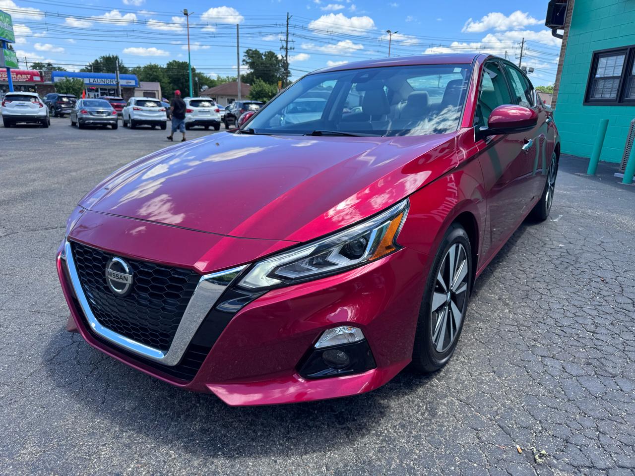 Nissan Altima 2.5 SL Sedan 2022