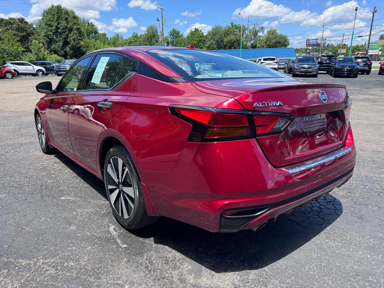 Nissan Altima 2.5 SL Sedan 2022