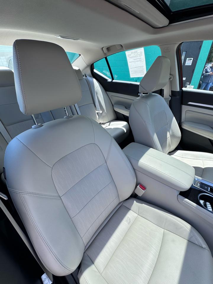 Nissan Altima 2.5 SL Sedan 2022