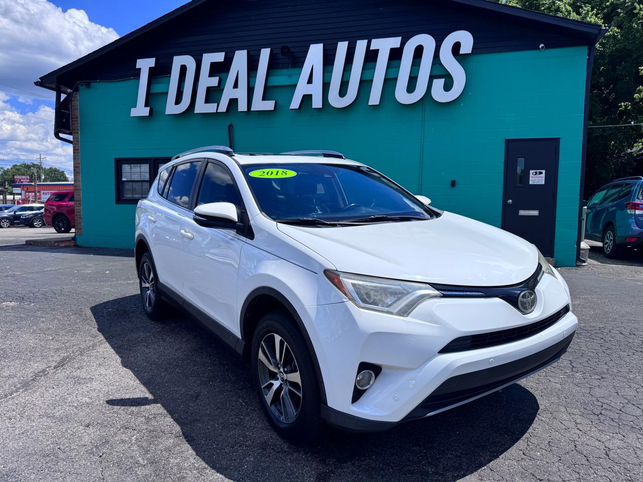 Toyota RAV4 Adventure FWD (Natl) 2018