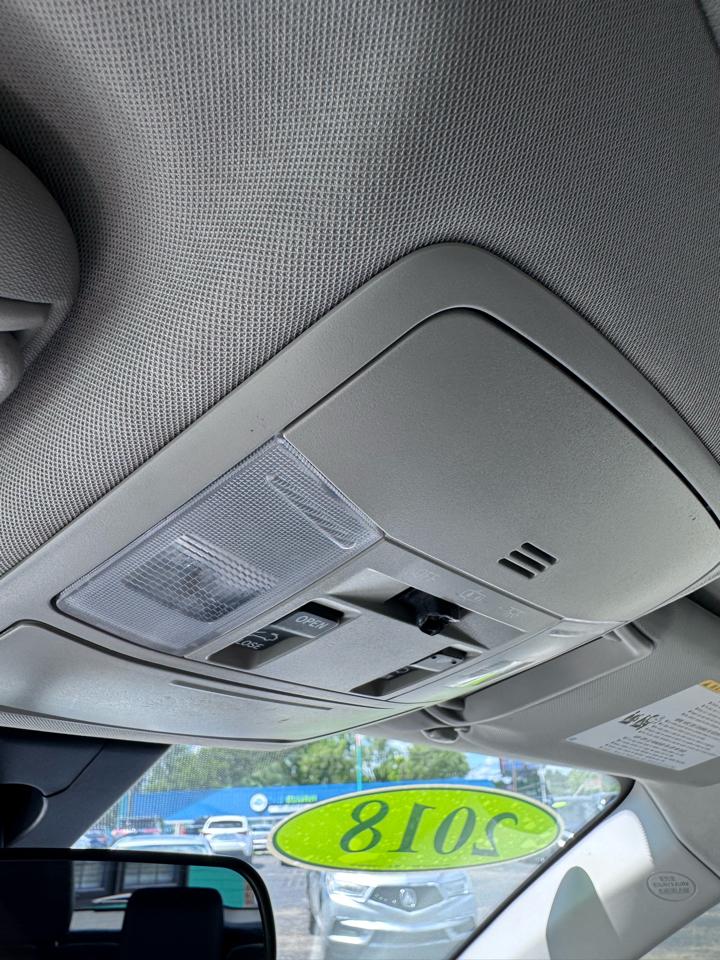Toyota RAV4 Adventure FWD (Natl) 2018