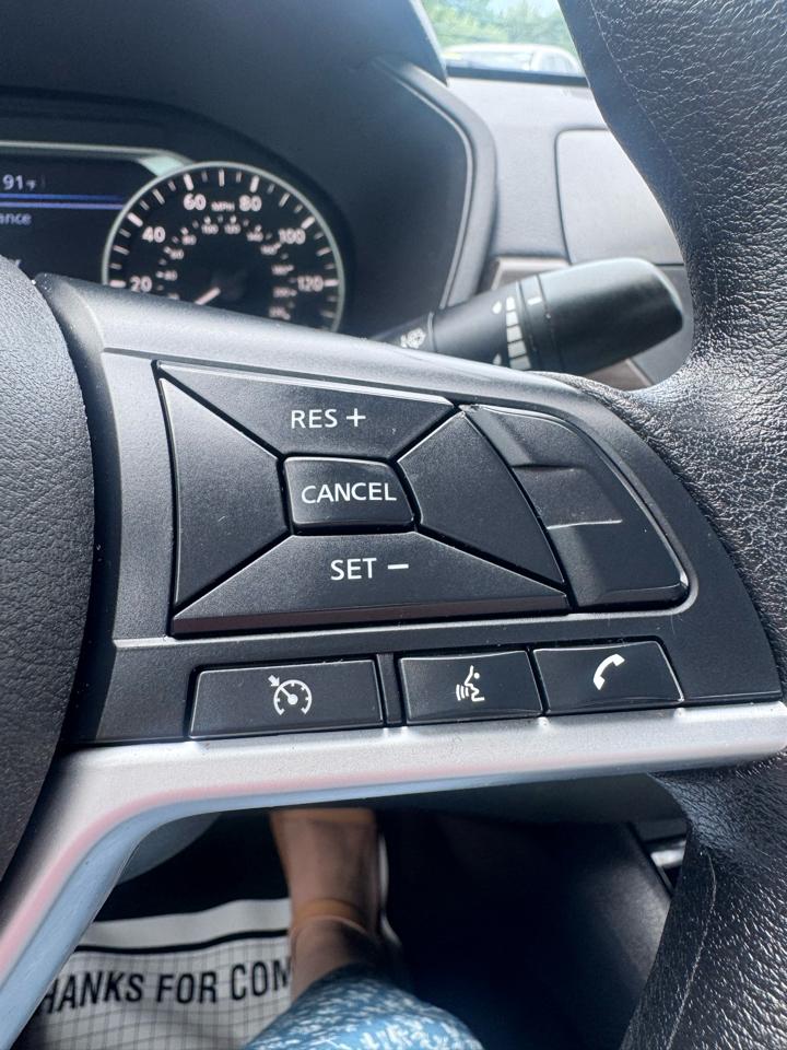 Nissan Altima 2.5 SV Sedan 2024