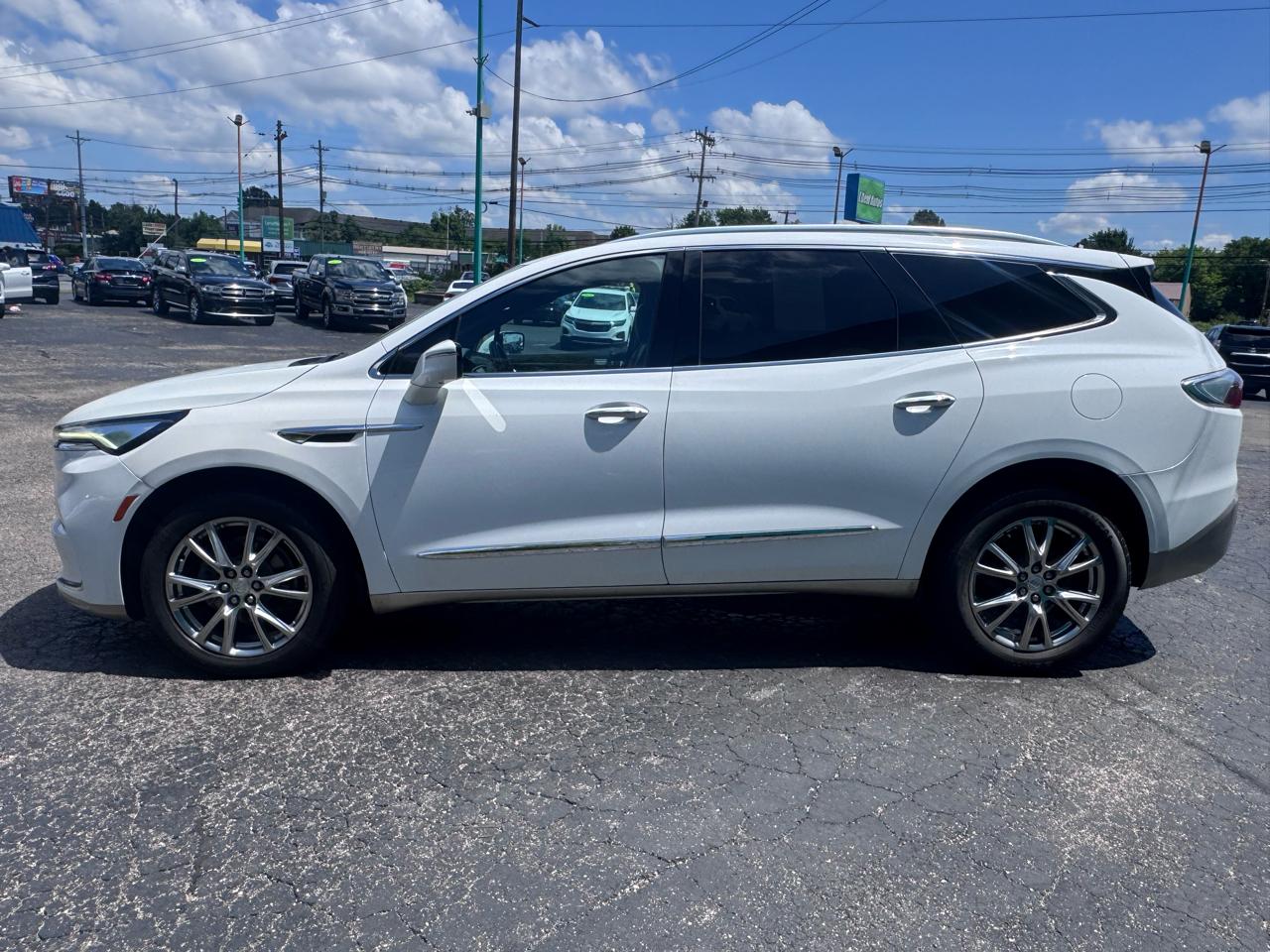 Buick Enclave AWD 4dr Premium 2022