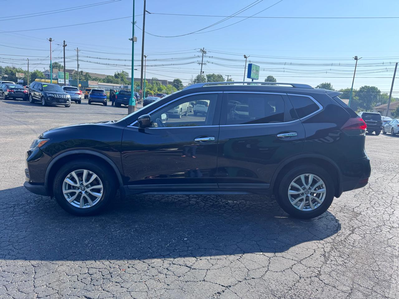 Nissan Rogue FWD SV 2020