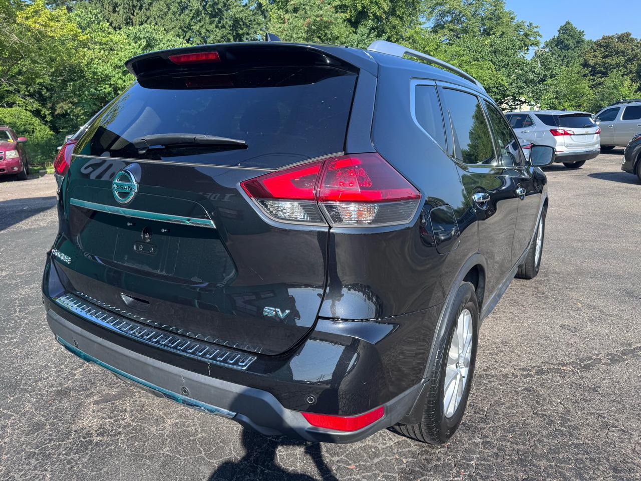 Nissan Rogue FWD SV 2020