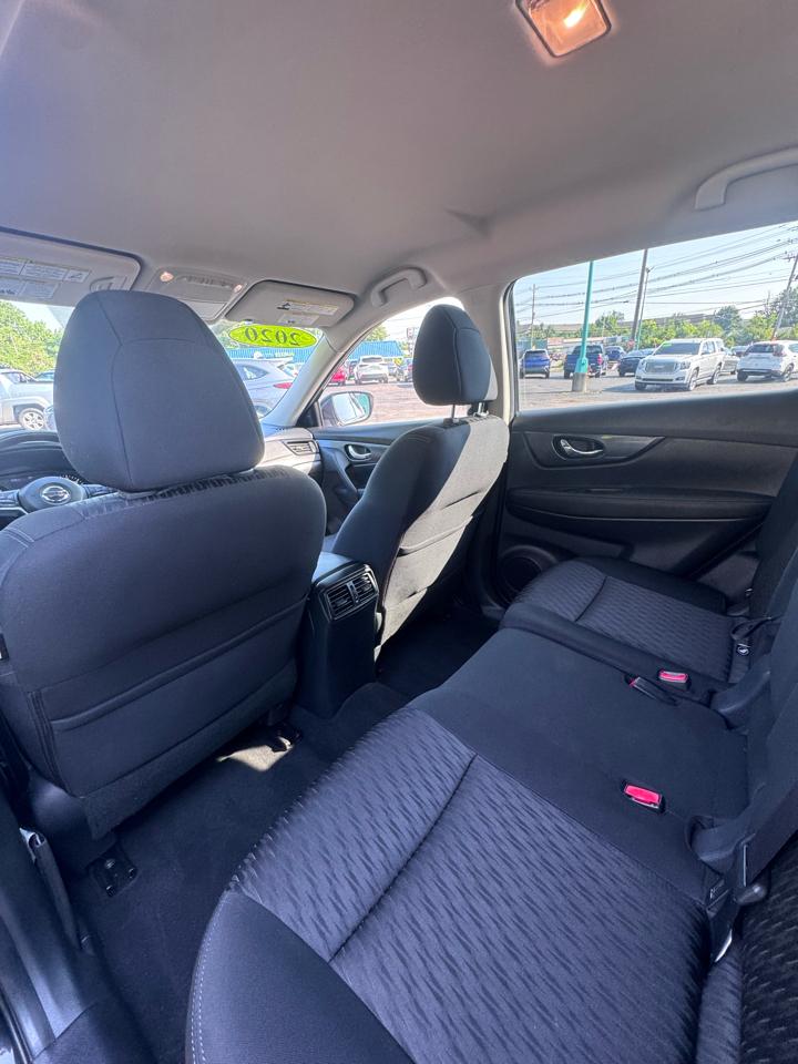 Nissan Rogue FWD SV 2020