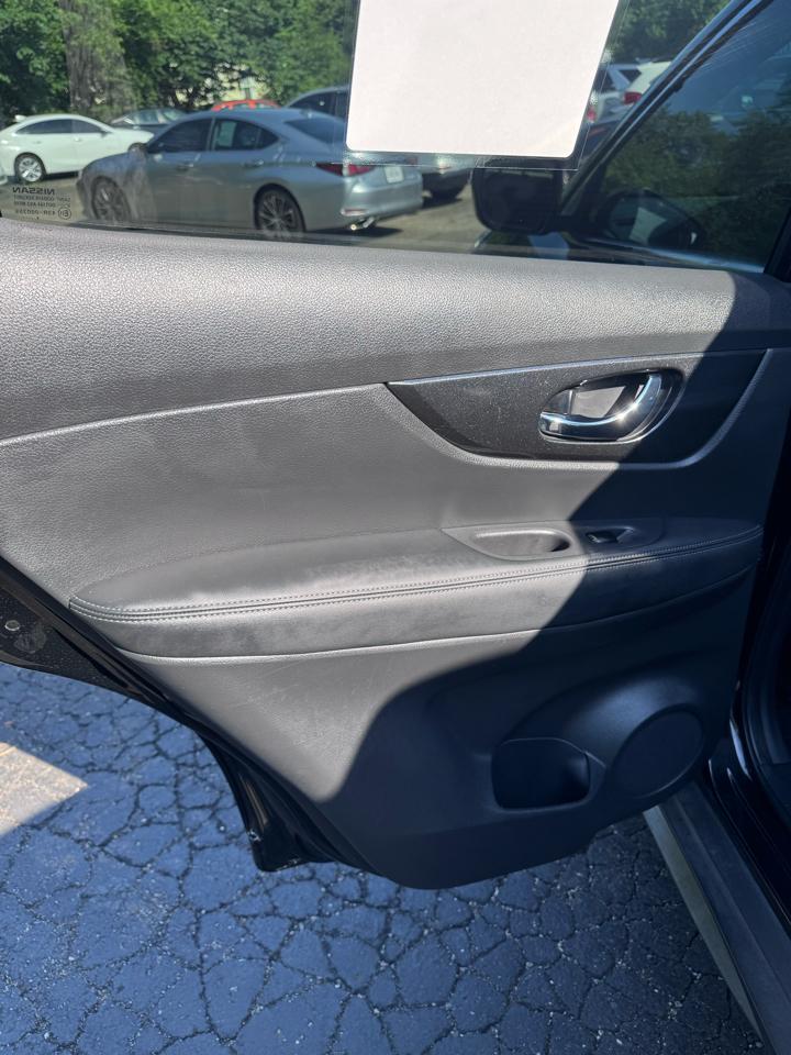 Nissan Rogue FWD SV 2020