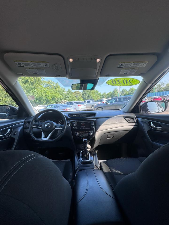 Nissan Rogue FWD SV 2020