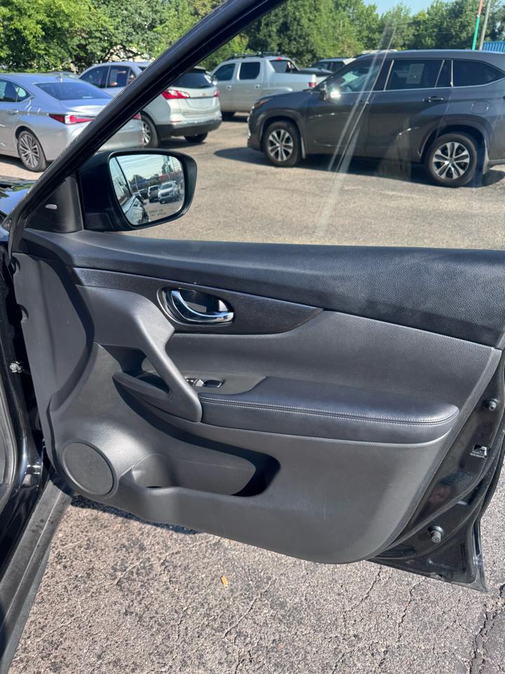 Nissan Rogue FWD SV 2020