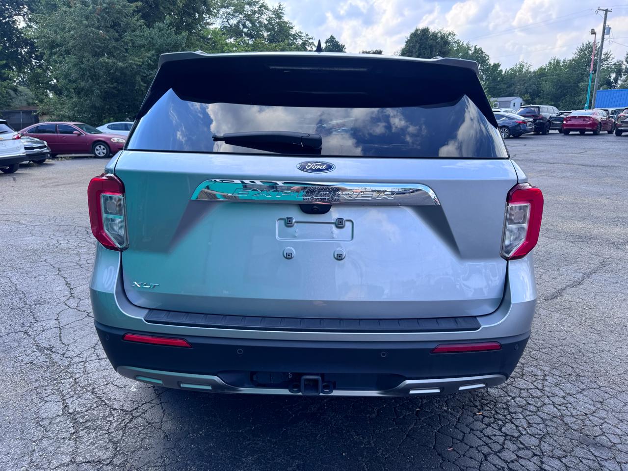 Ford Explorer XLT RWD 2023