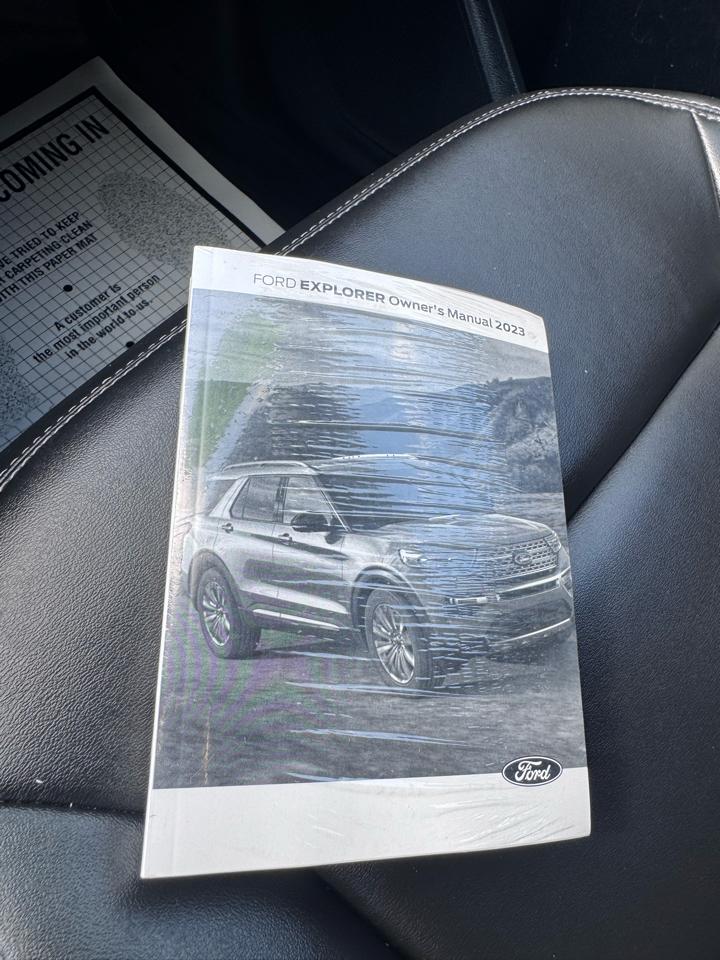 Ford Explorer XLT RWD 2023