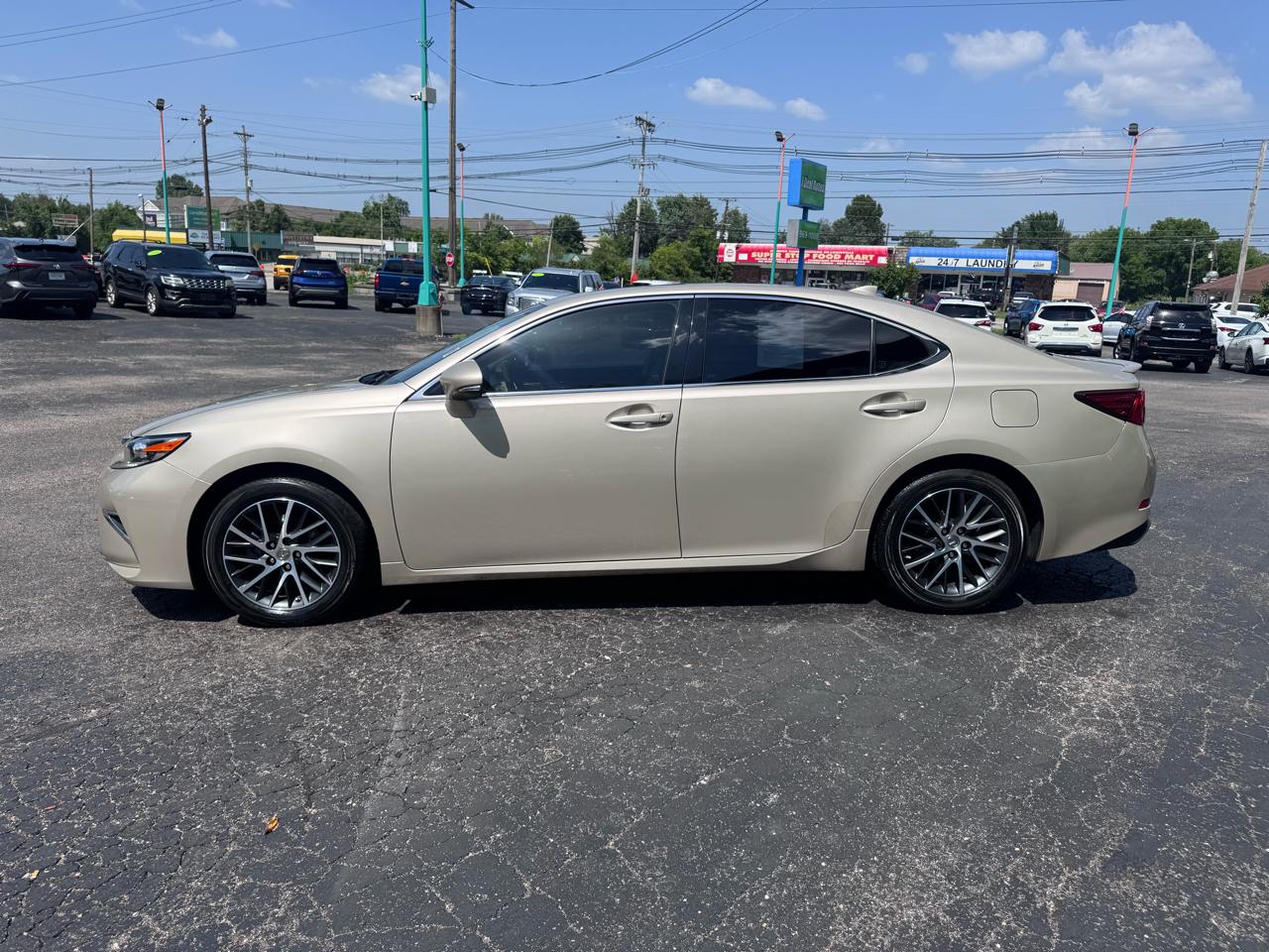 Lexus ES ES 350 FWD 2017