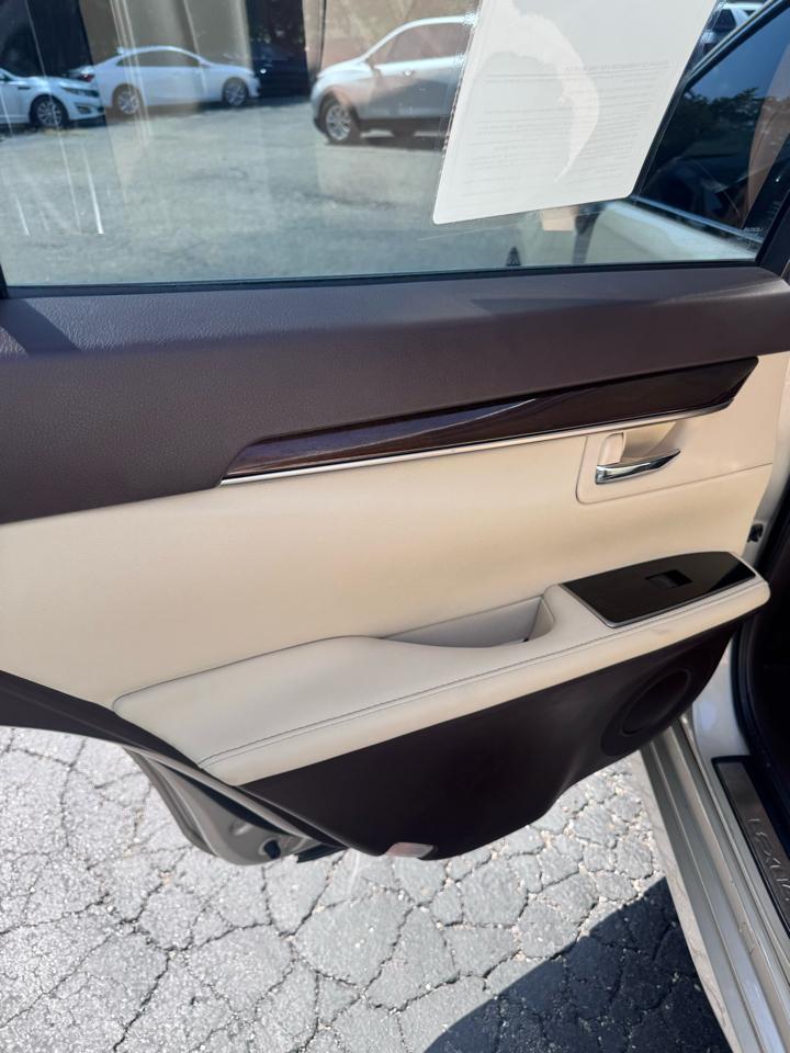 Lexus ES ES 350 FWD 2017