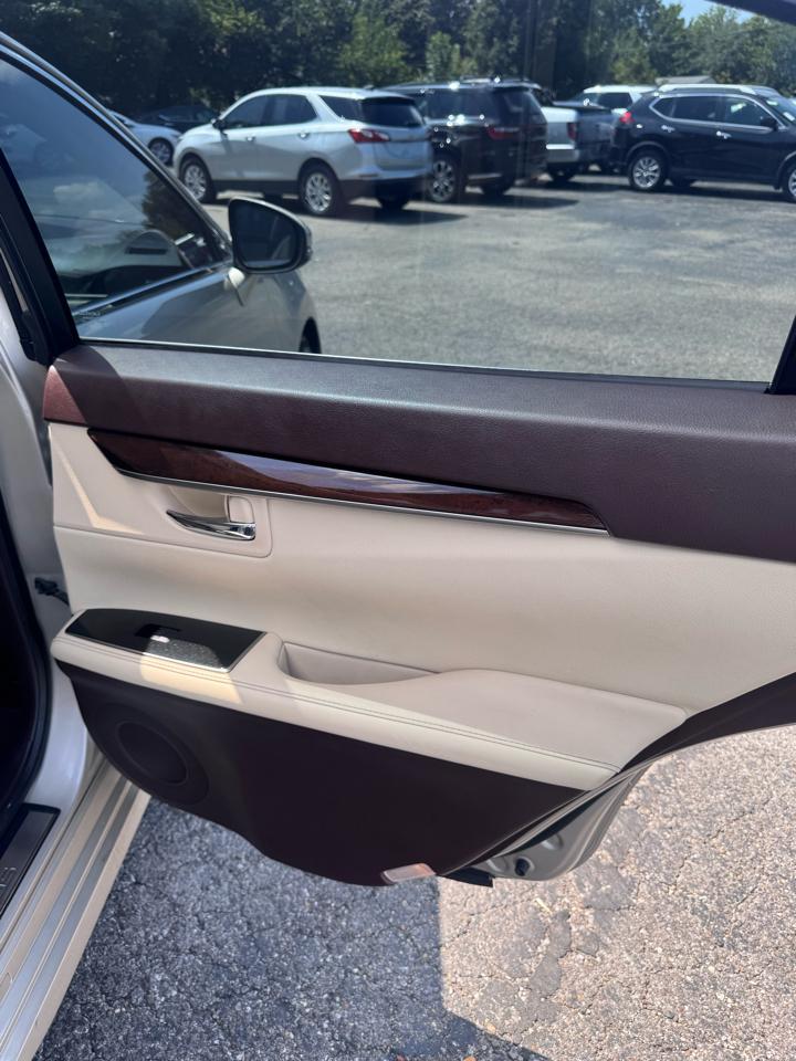 Lexus ES ES 350 FWD 2017
