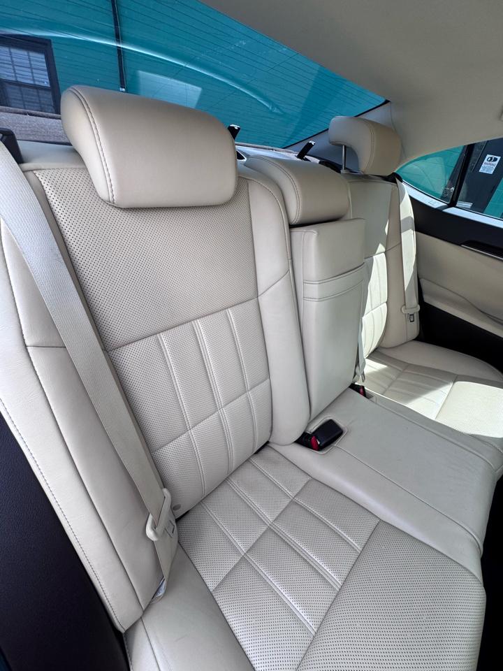 Lexus ES ES 350 FWD 2017