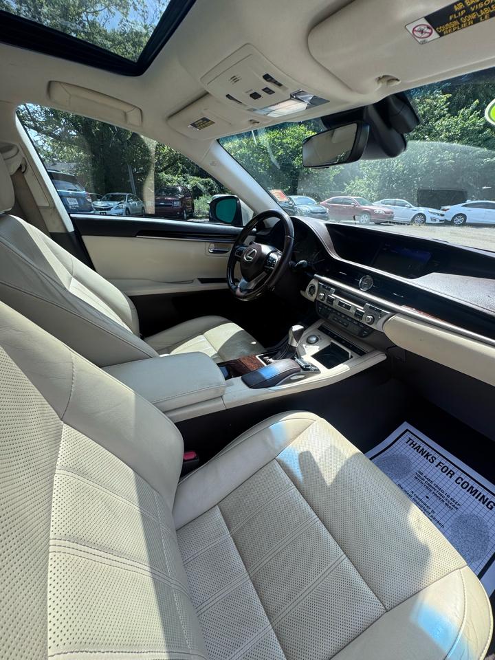 Lexus ES ES 350 FWD 2017