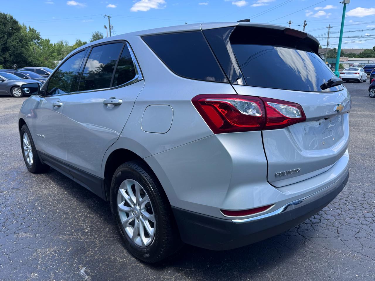 Chevrolet Equinox FWD 4dr LT w/1LT 2018