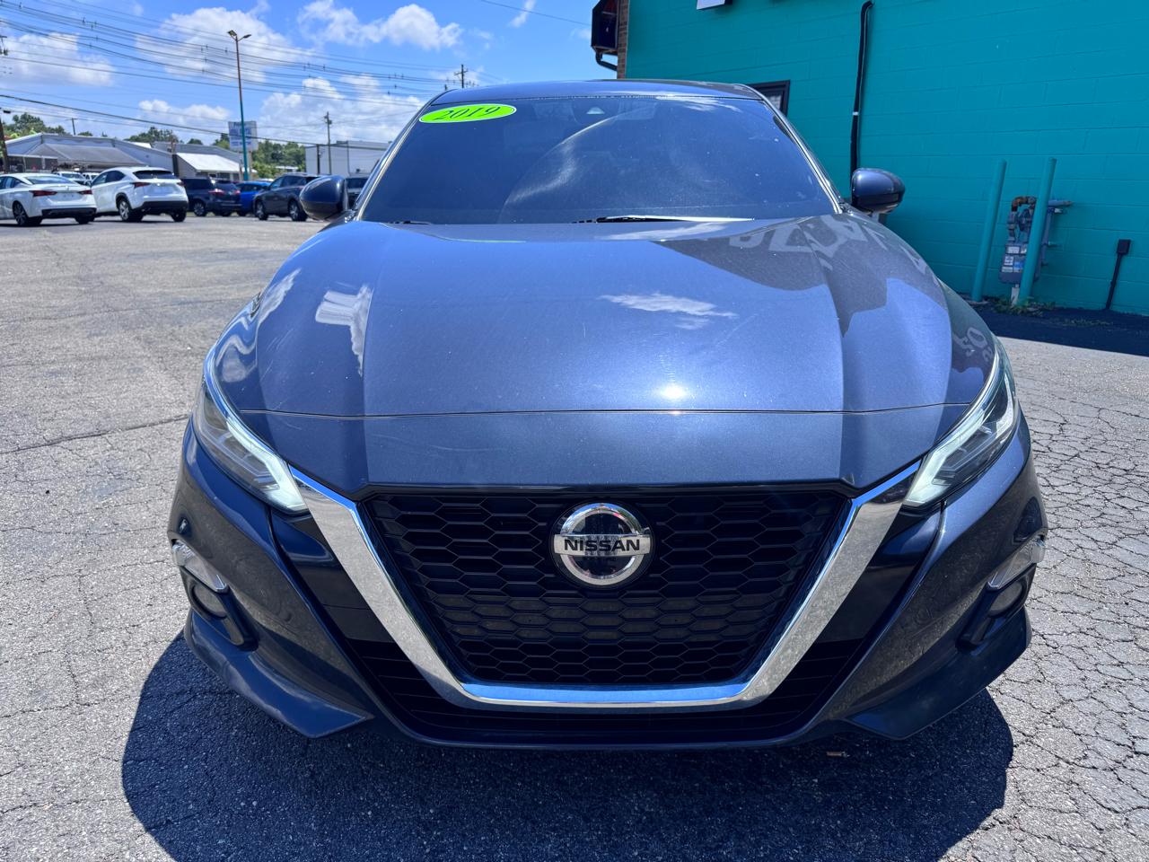 Nissan Altima 2.5 Platinum Sedan 2019