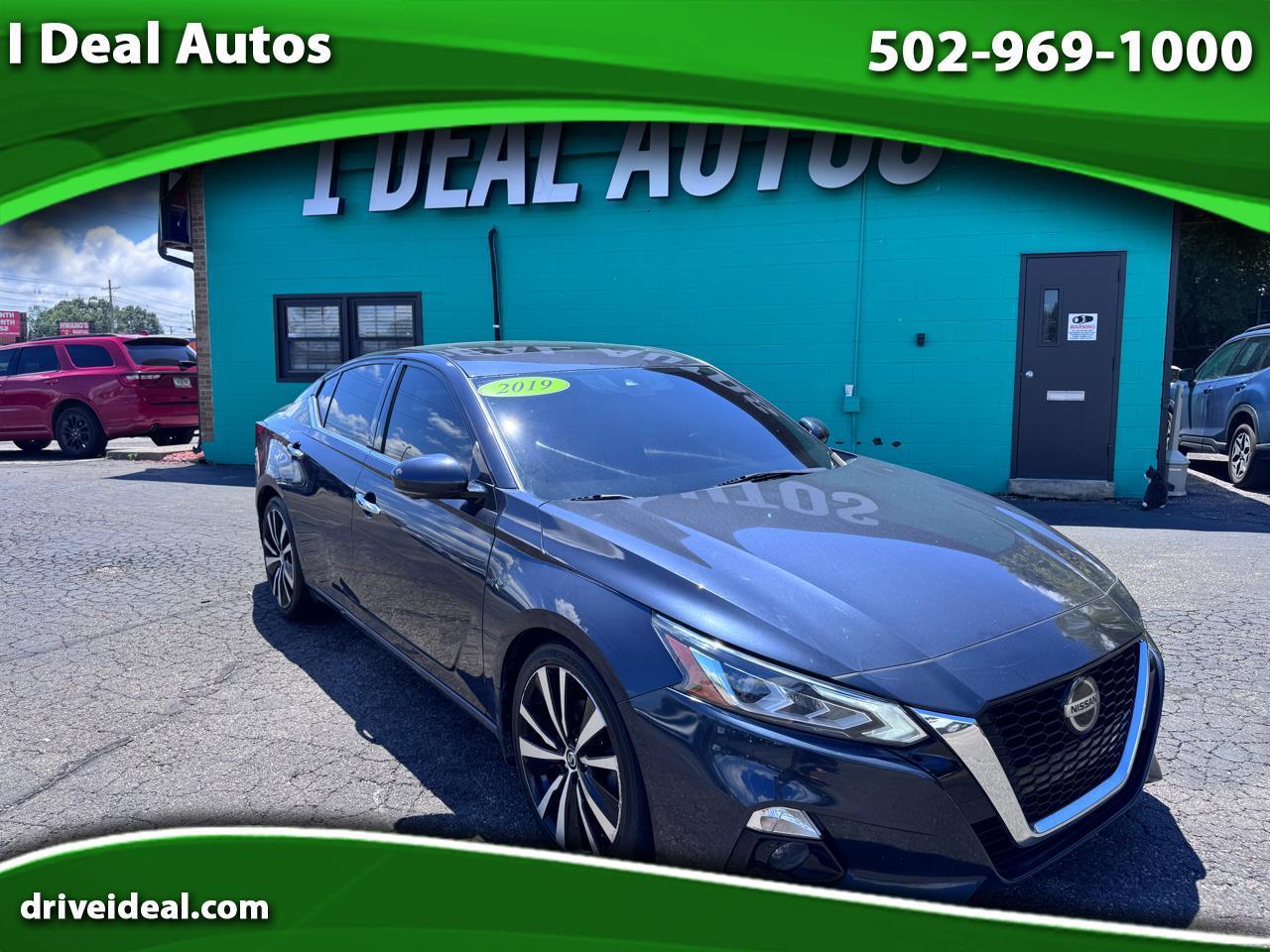 Nissan Altima 2.5 Platinum Sedan 2019