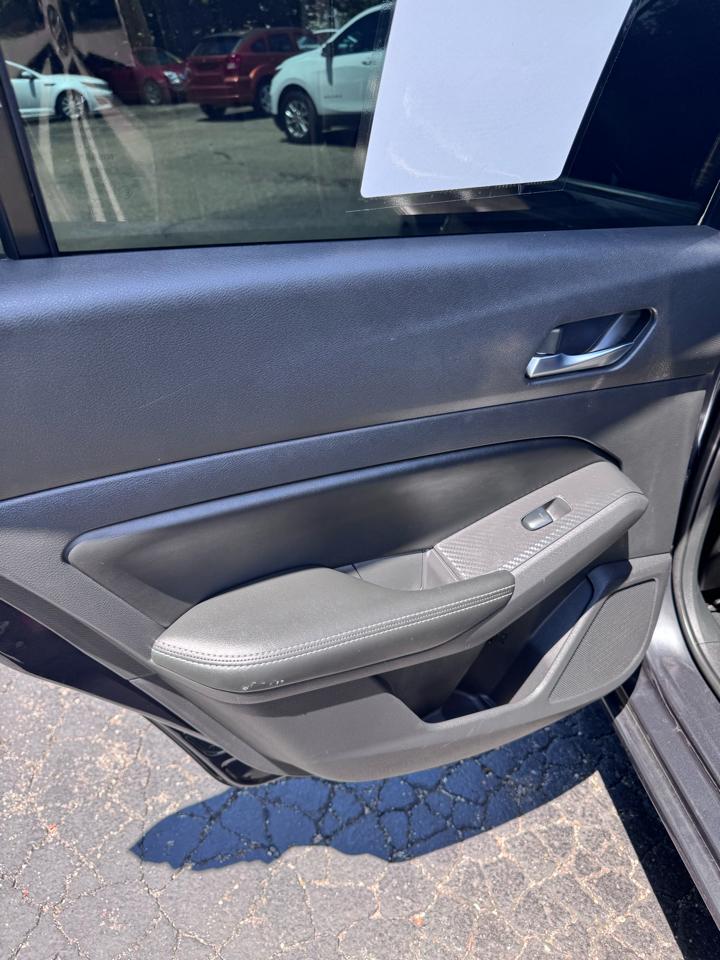 Nissan Altima 2.5 Platinum Sedan 2019