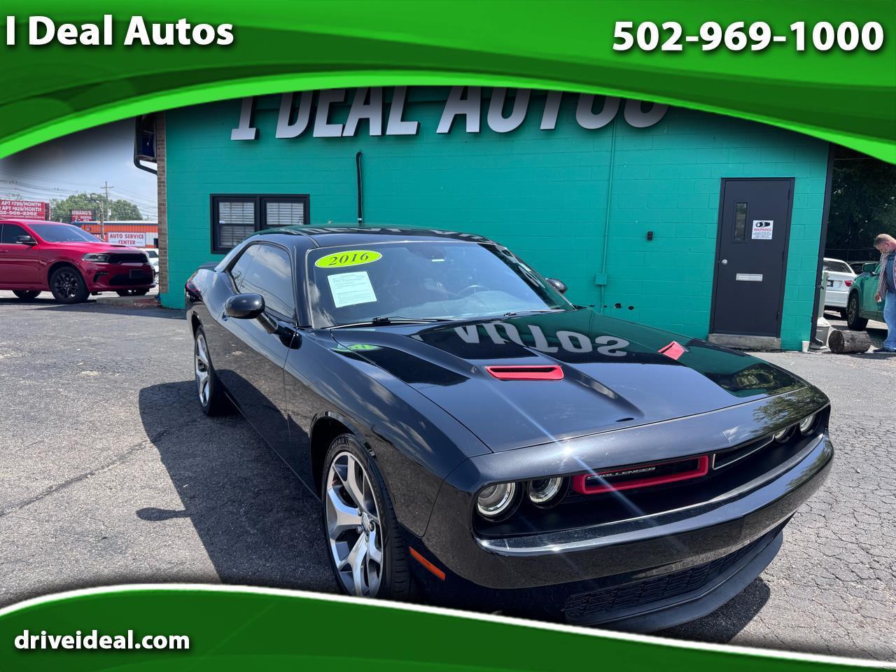 2016 Dodge Challenger 2dr Cpe SXT Plus