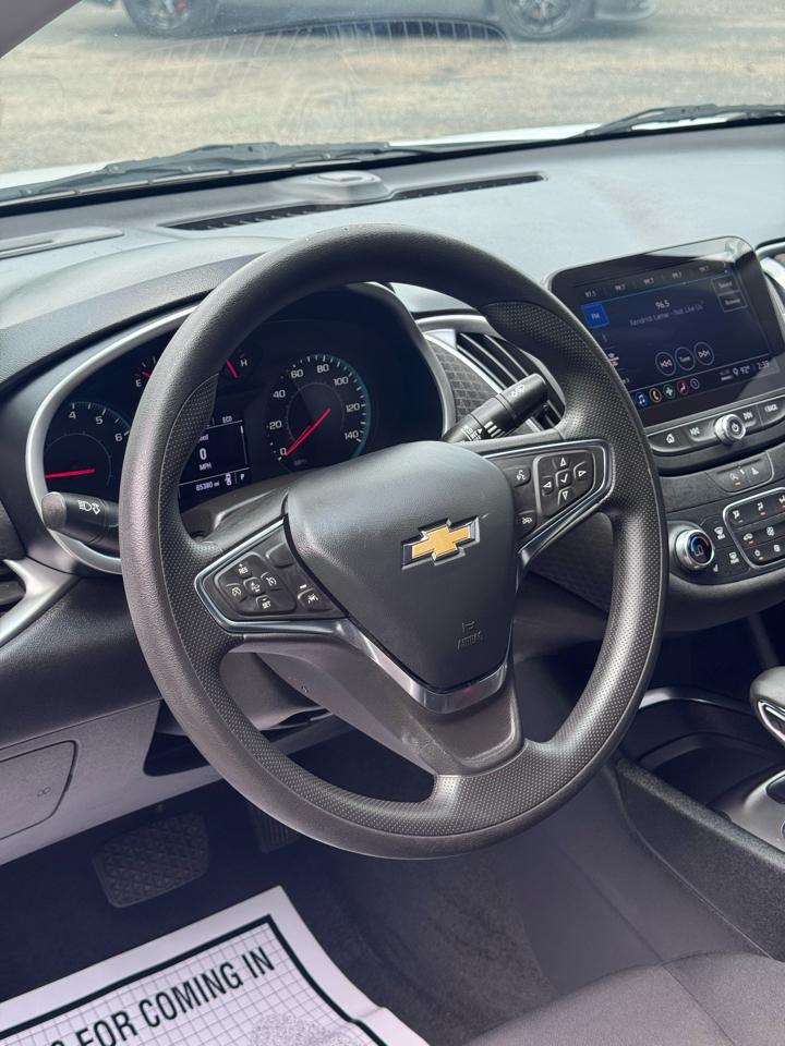Chevrolet Malibu 4dr Sdn 1LT 2023