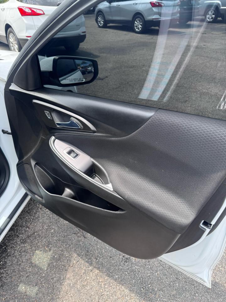 Chevrolet Malibu 4dr Sdn 1LT 2023