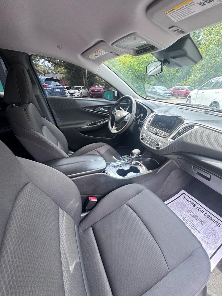 Chevrolet Malibu 4dr Sdn 1LT 2023