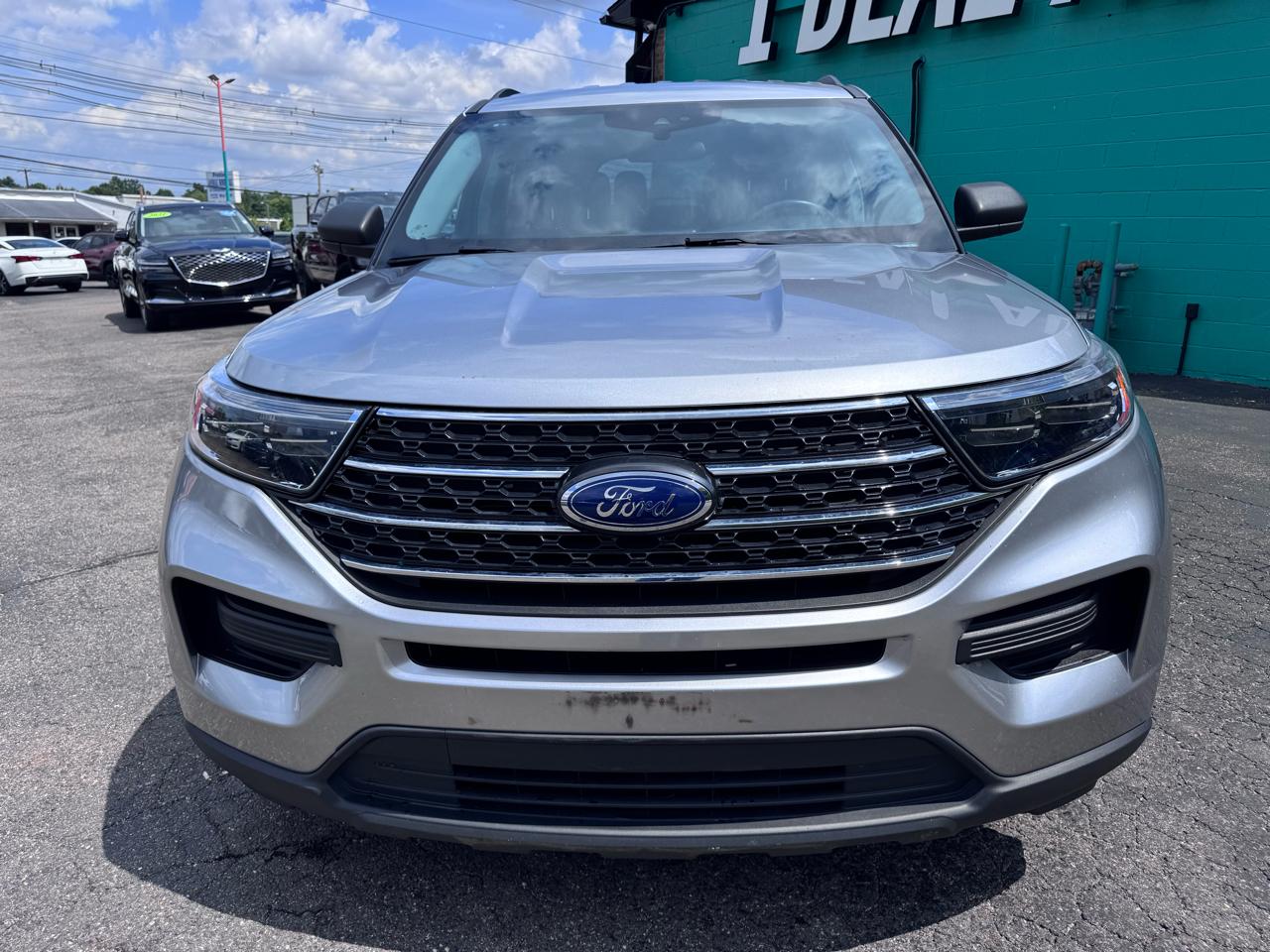 Ford Explorer XLT 4WD 2023
