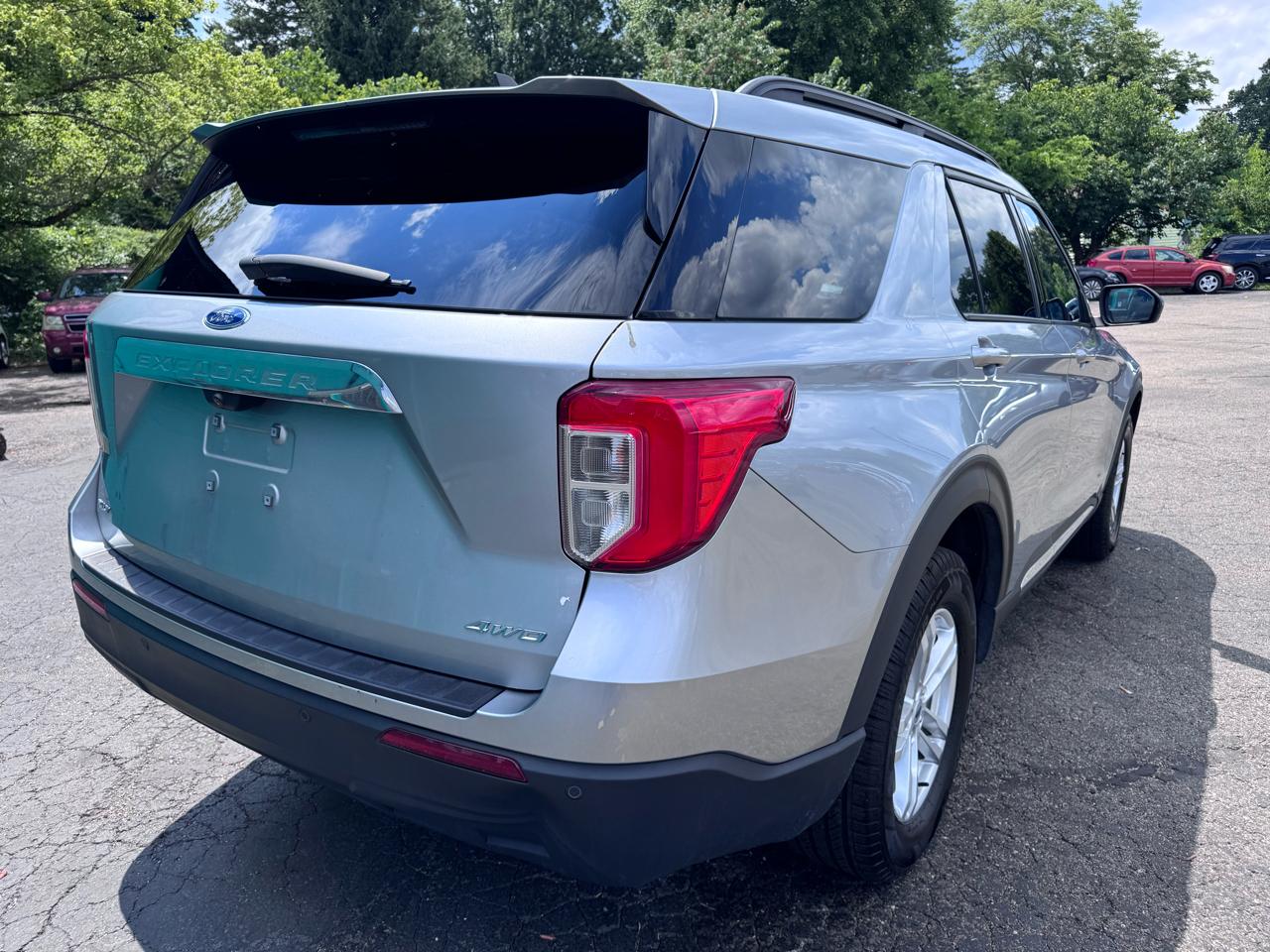 Ford Explorer XLT 4WD 2023