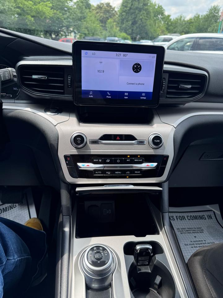 Ford Explorer XLT 4WD 2023
