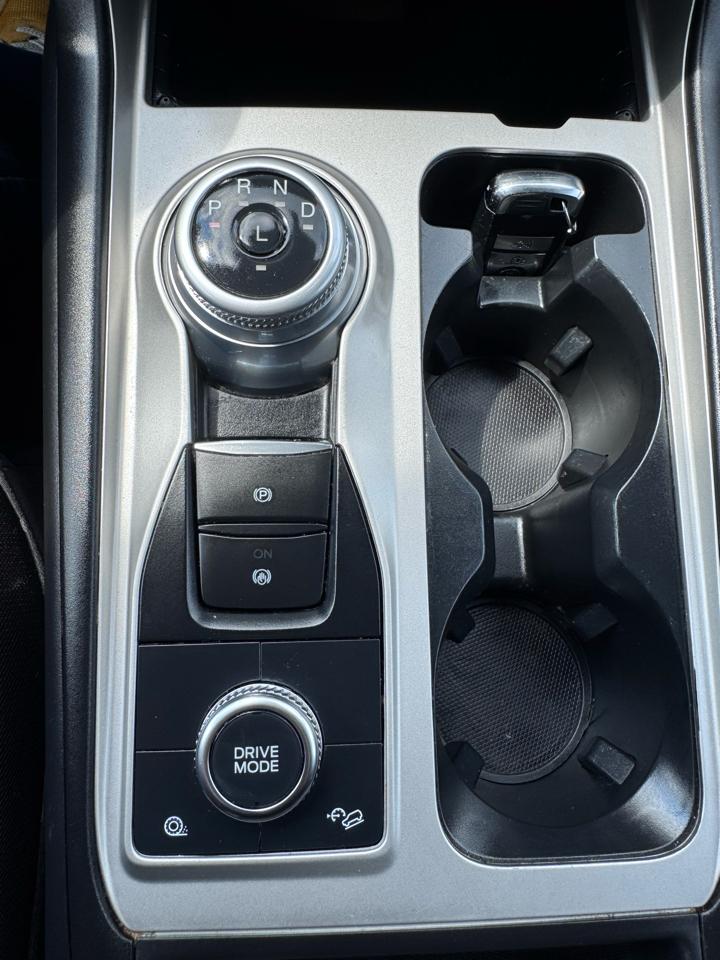 Ford Explorer XLT 4WD 2023