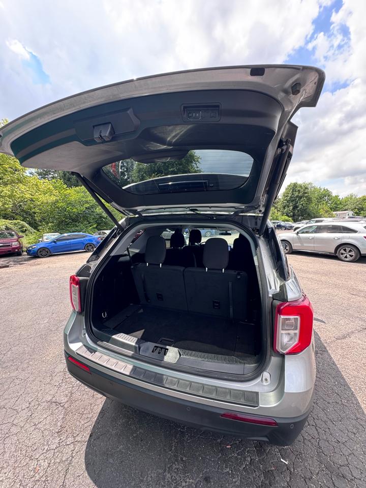Ford Explorer XLT 4WD 2023