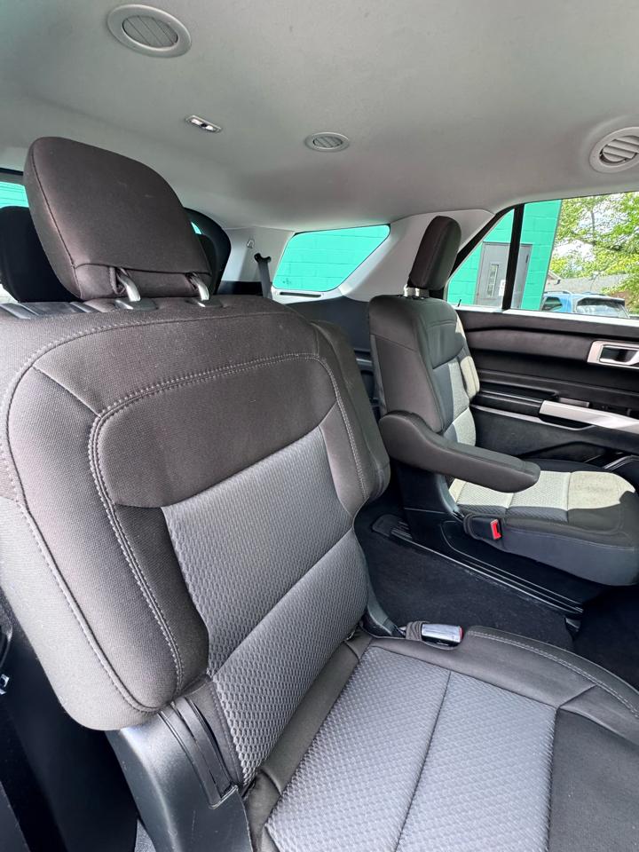 Ford Explorer XLT 4WD 2023