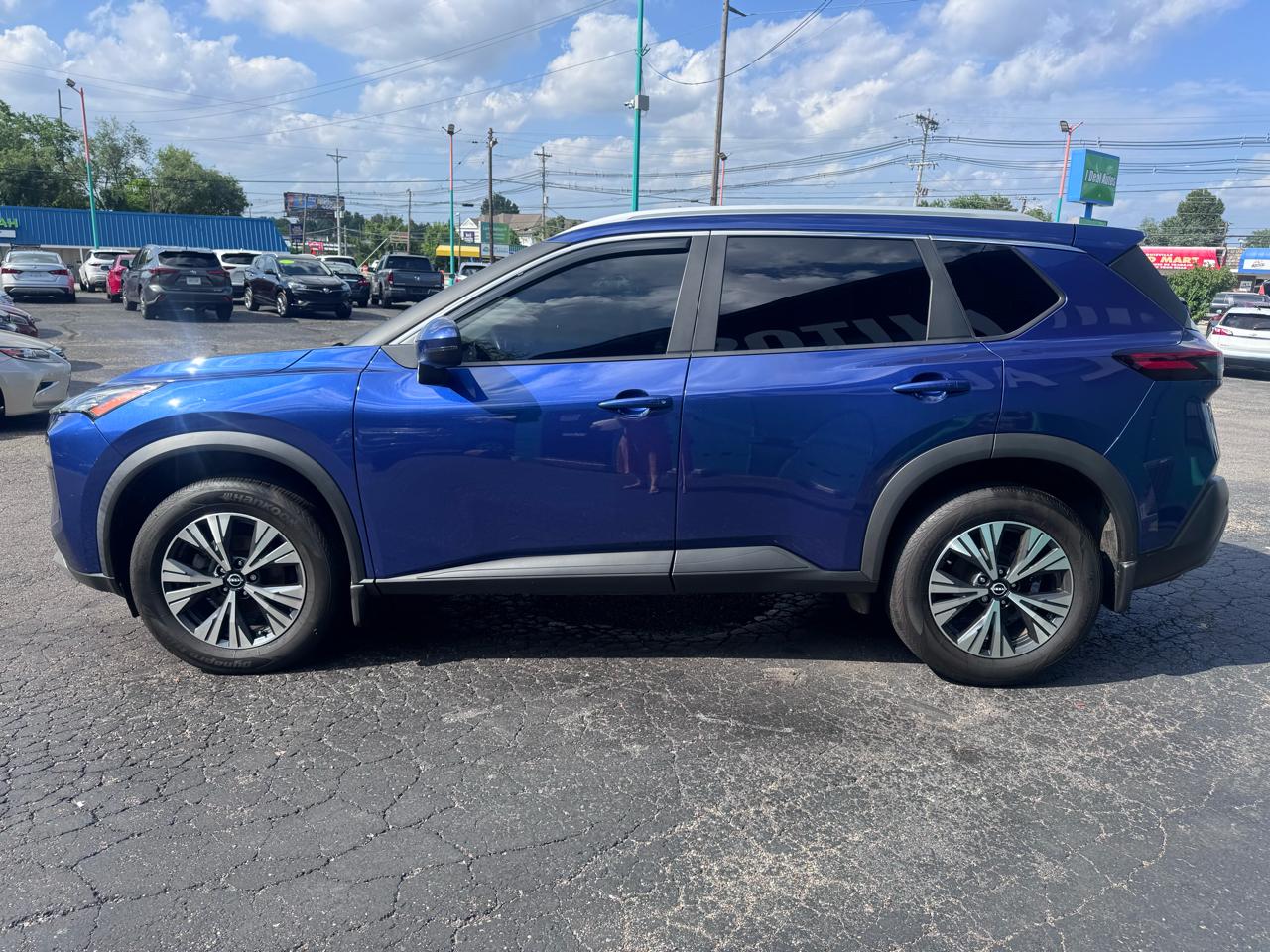 Nissan Rogue AWD SV *Ltd Avail* 2023