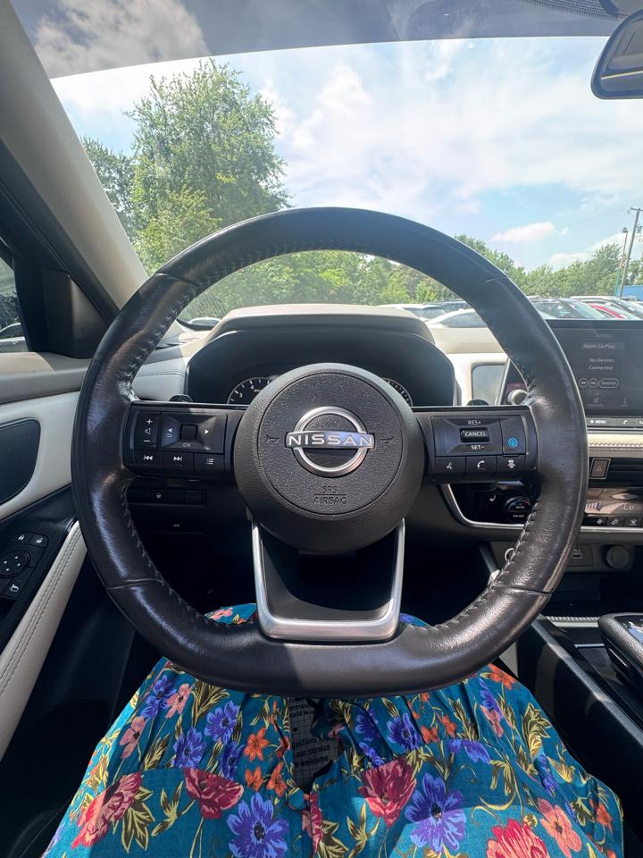 Nissan Rogue AWD SV *Ltd Avail* 2023