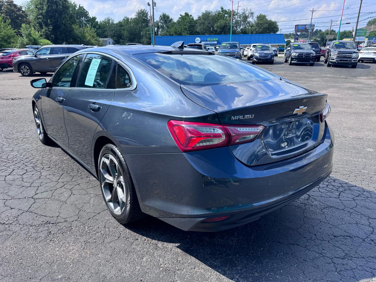 Chevrolet Malibu 4dr Sdn LT 2021