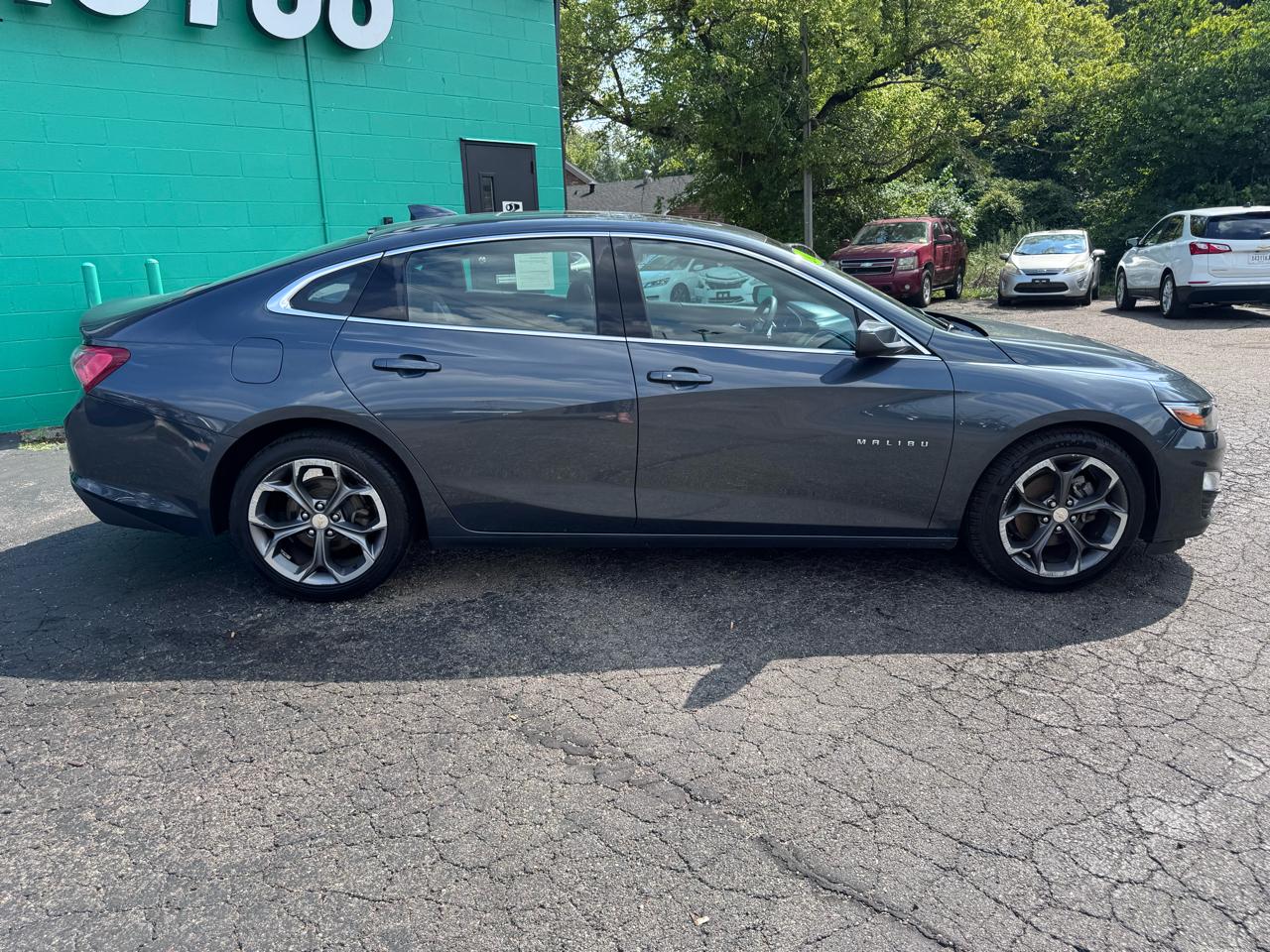 Chevrolet Malibu 4dr Sdn LT 2021