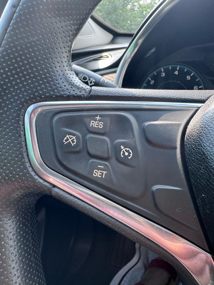 Chevrolet Malibu 4dr Sdn LT 2021