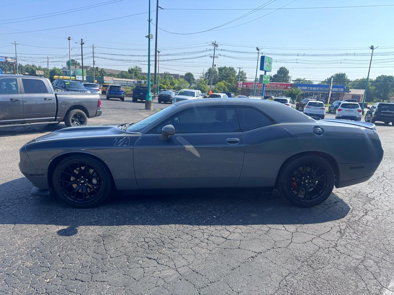 Dodge Challenger R/T RWD 2019