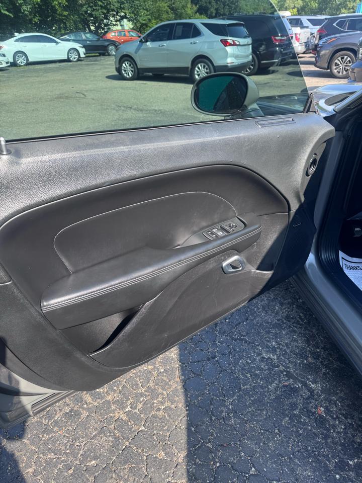 Dodge Challenger R/T RWD 2019