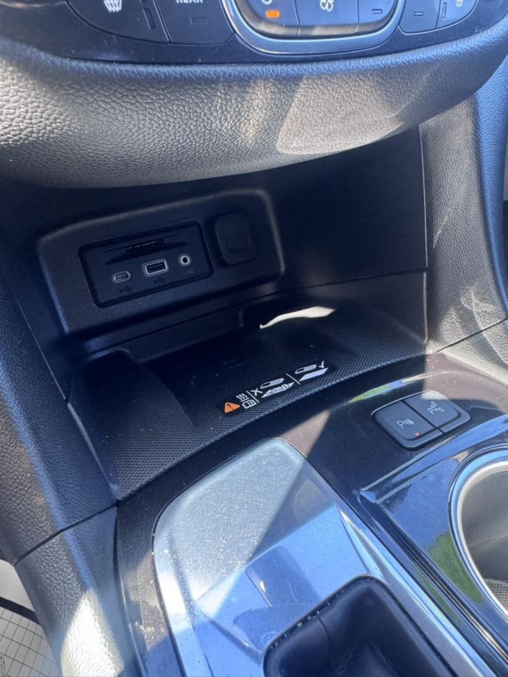 Chevrolet Equinox FWD 4dr Premier 2023