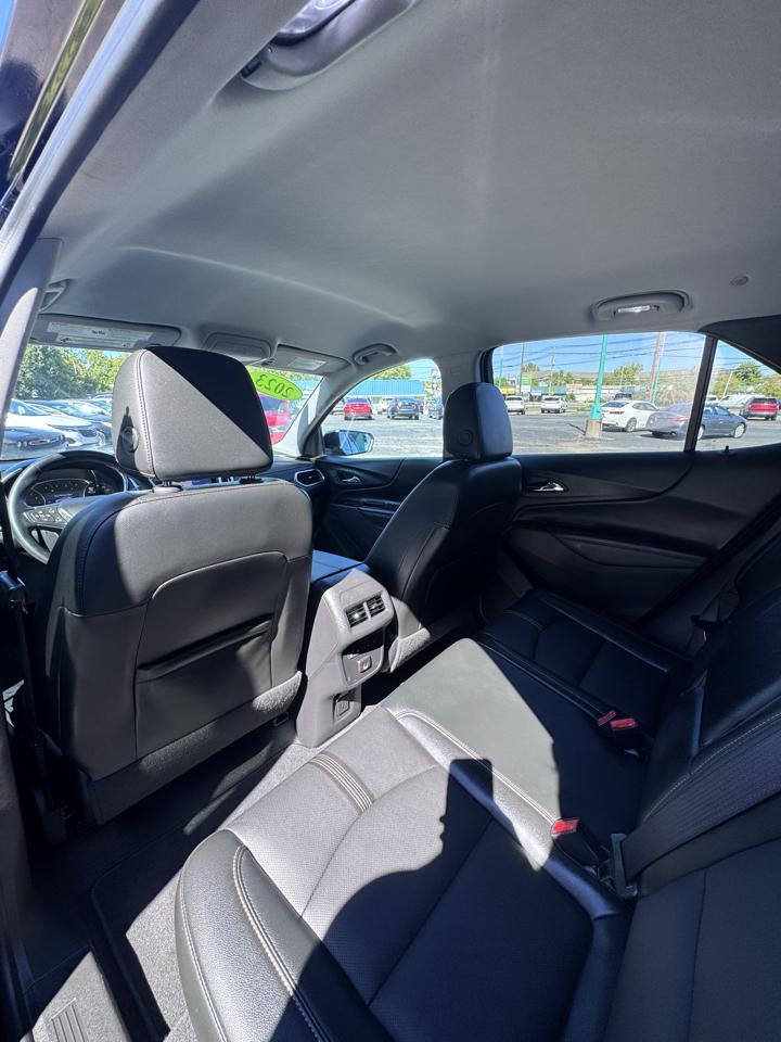 Chevrolet Equinox FWD 4dr Premier 2023