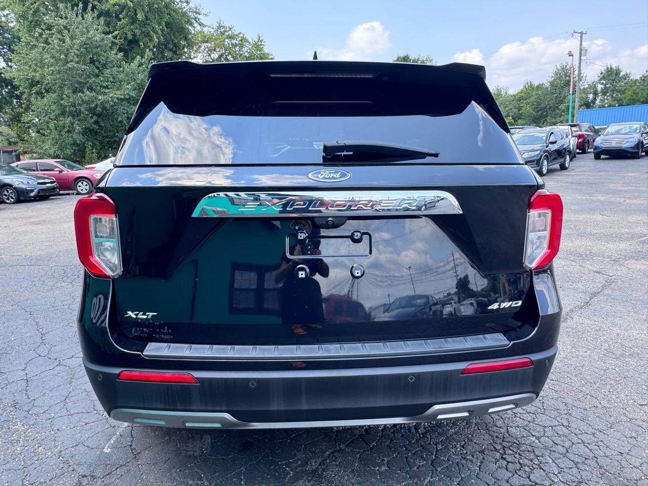 Ford Explorer XLT 4WD 2021