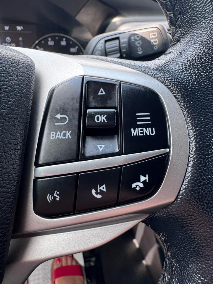 Ford Explorer XLT 4WD 2021