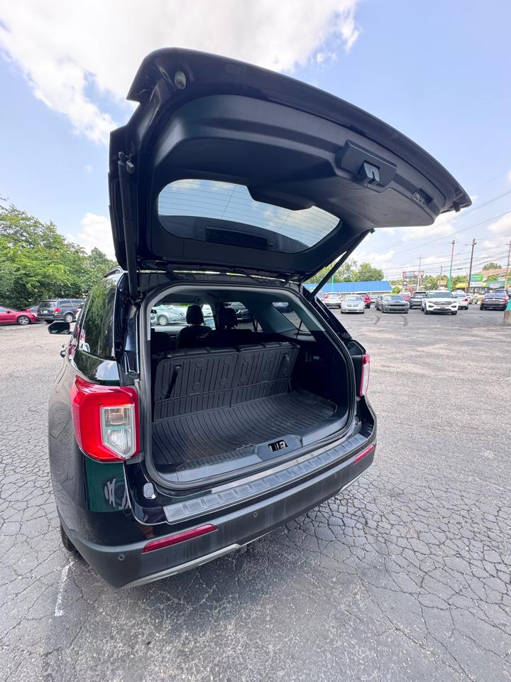 Ford Explorer XLT 4WD 2021