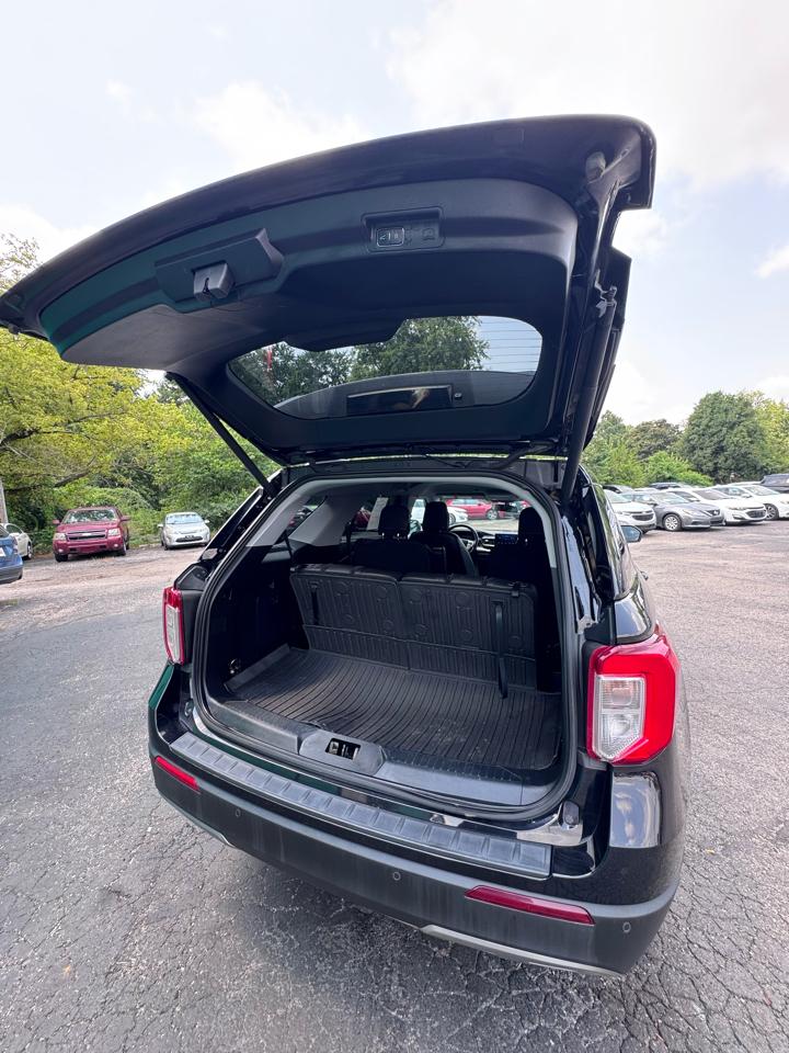 Ford Explorer XLT 4WD 2021